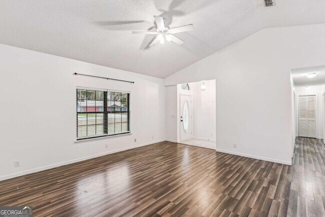 Building Photo - Available Today!