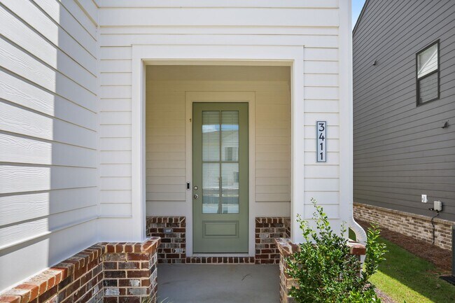 Building Photo - 3411 Adler Trl