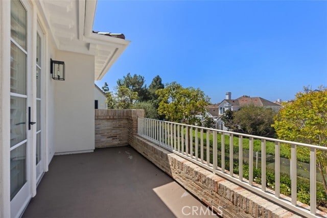 Building Photo - 17 Colonial Dr