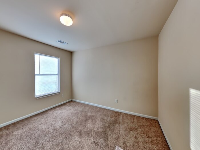 Building Photo - 1007 Eldon Ln