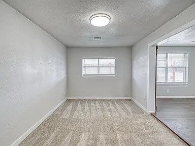 Building Photo - 817 N 4th Ave