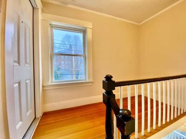 Building Photo - 46 Prospect St