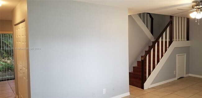 Primary Photo - 2588 Coral Springs Dr