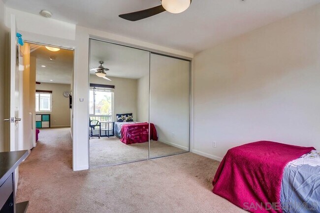 Building Photo - 6602 Beadnell Way