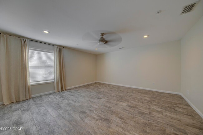 Building Photo - 2502 US-98