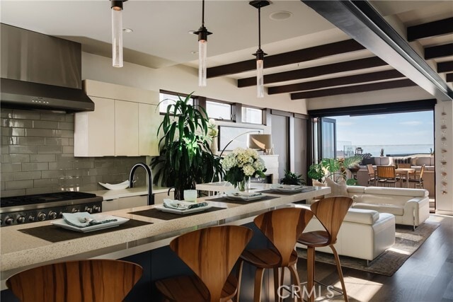 Building Photo - 105 Bayview Dr