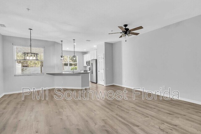Building Photo - 3959 Yellowstone Cir