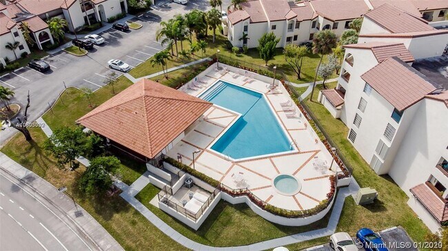 Building Photo - 9030 SW 125th Ave