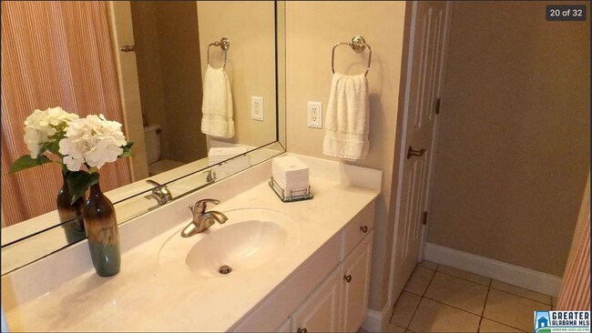 Building Photo - 5217 Overlook Cir