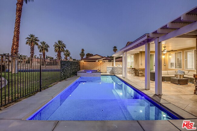 Building Photo - 82580 Yeager Way