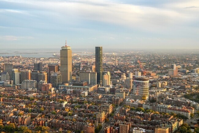 Building Photo - 1 Dalton St