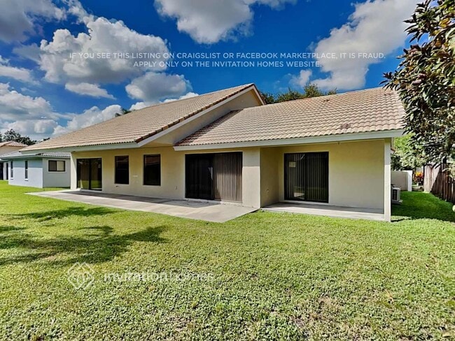 Building Photo - 1828 NW 109th Ave