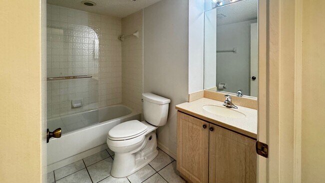 Building Photo - Ground Floor Condo at Magnolia Place