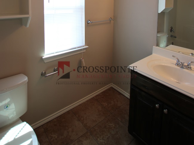 Building Photo - Coming Soon! 1 Bedroom 1.5 Bath Townhome for Rent in Lindale