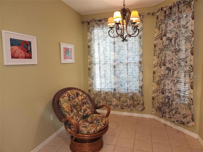 Building Photo - 6642 Tailfeather Way