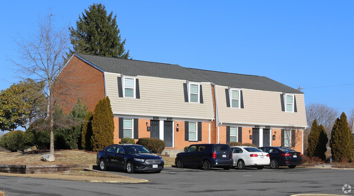 Townhouses Of Chesterfield Richmond Va Apartment Finder