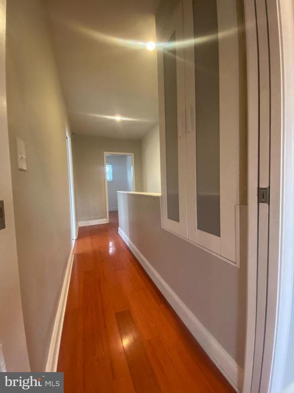 Building Photo - 140 Walnut Ave