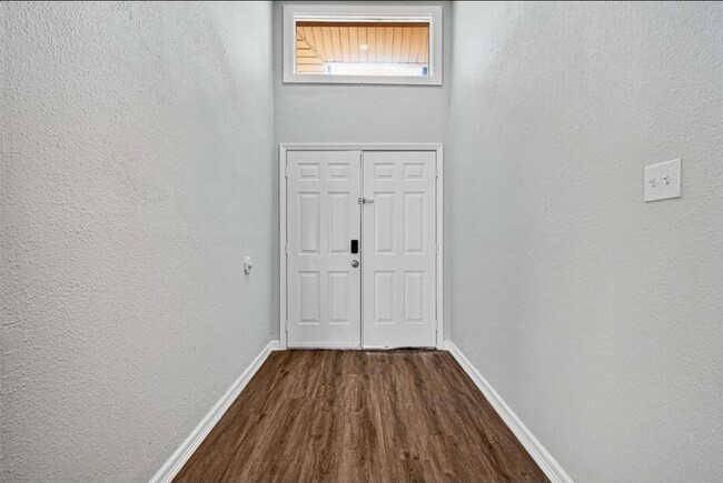 Building Photo - 7706 Miller Glen Ln