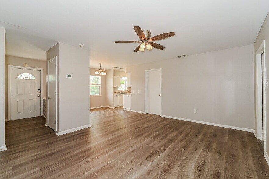 Building Photo - 4346 Tufts Ave