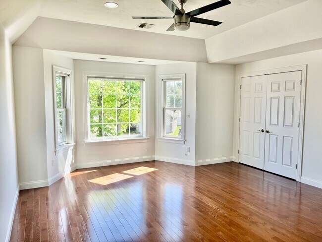 Building Photo - 6a Shea Ln