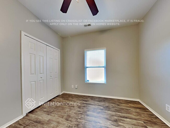 Building Photo - 3617 Charterhall Ln