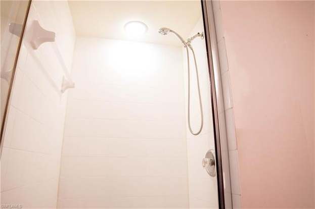 Building Photo - 273 Robin Hood Cir