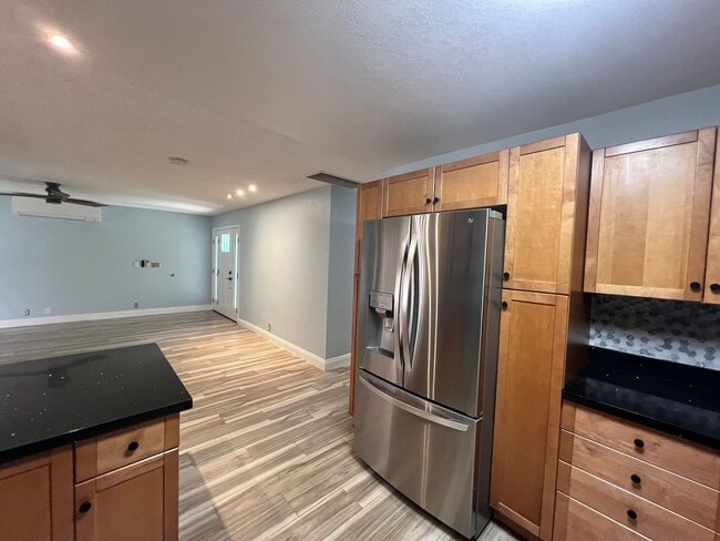 Building Photo - 348ADA