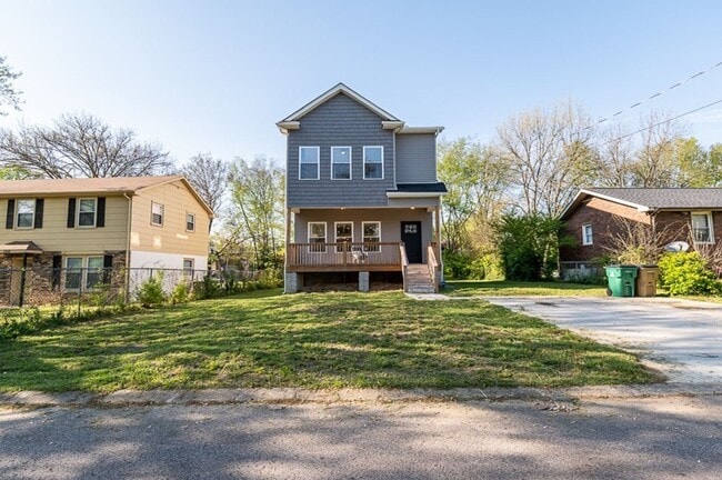 Building Photo - Nicely Appointed, 2019-Built Home Convenie...