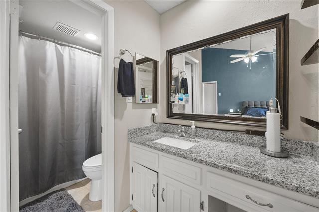 Building Photo - 1818 Highbrook Ct