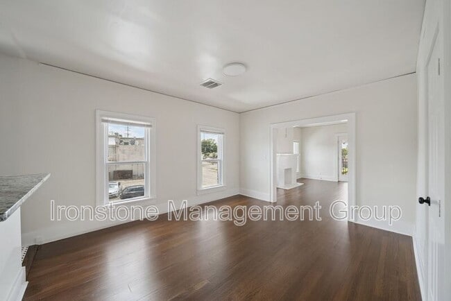 Building Photo - 1437 S Peoria Ave