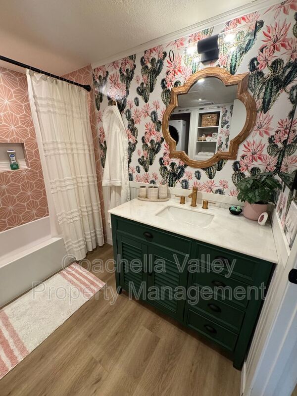 Building Photo - 77739 Woodhaven Dr S