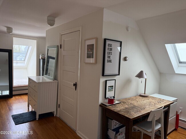 Building Photo - 101 Osborne Ave