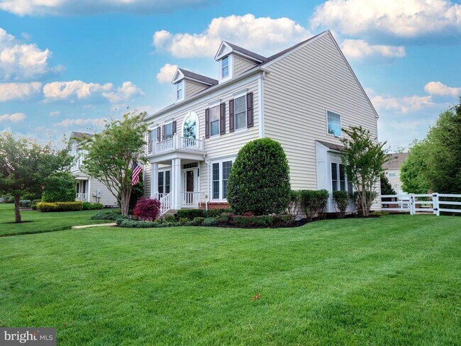 Building Photo - 41397 Windybush Dr