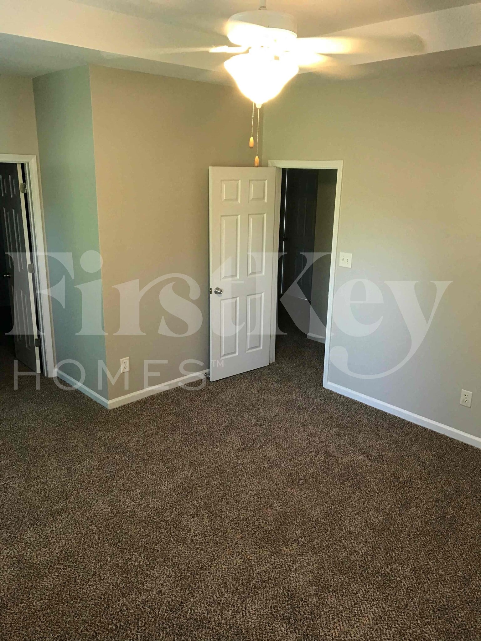 Building Photo - 5048 Pioneer Pkwy