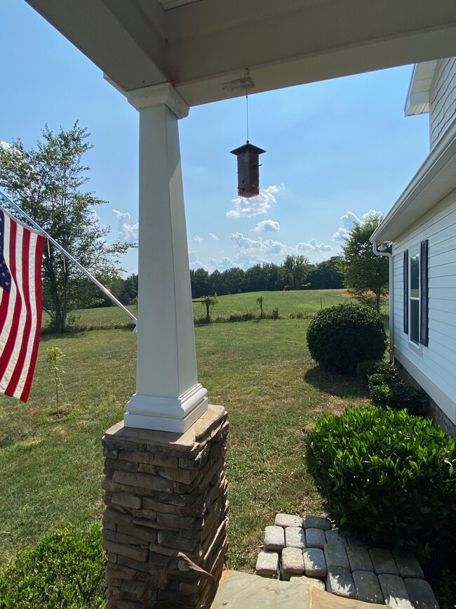 Building Photo - 149 Bowen Farm Rd