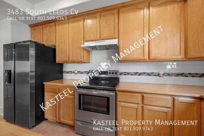 Building Photo - 3483 S Leeds Cv