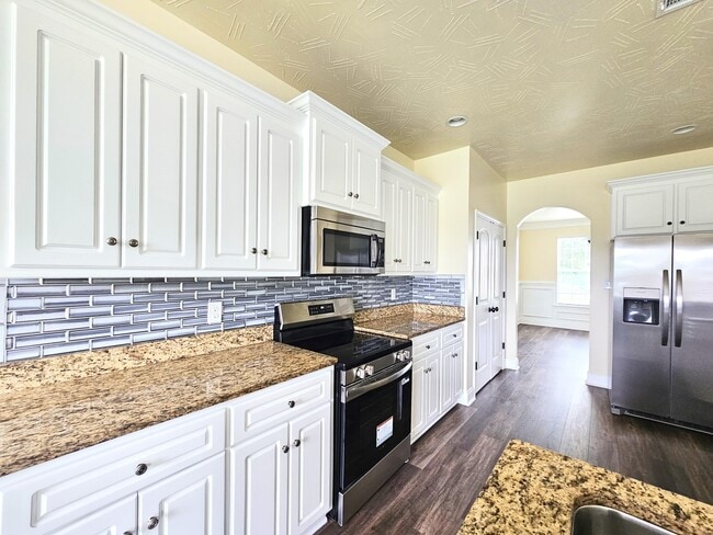 Building Photo - 3019 Kilknockie Dr