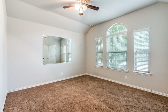 Building Photo - 16425 Toledo Bend Ct