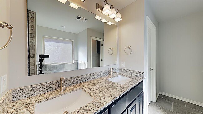 Building Photo - 8208 NW 158th St