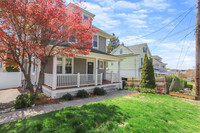 Building Photo - 28 Wessels Pl