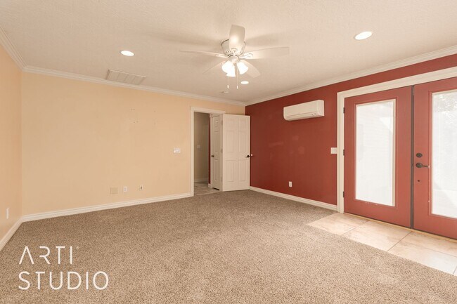Building Photo - Spacious 4 Bedroom, 3 Bathroom Home for Rent