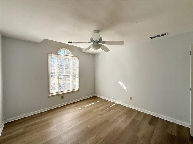 Building Photo - 4958 Braeburn Trce NW