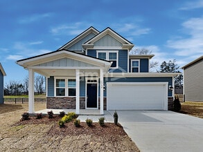 Building Photo - 1360 Lomond Dr