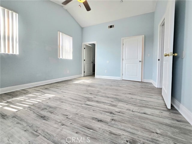 Building Photo - 715 W 58th St