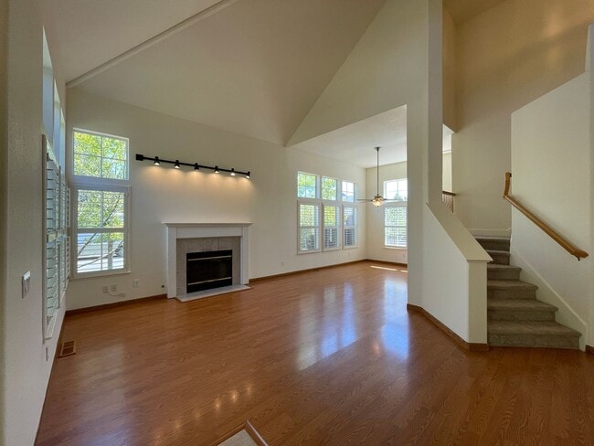 Building Photo - 2,199 Square Foot Beautiful 4-Bedroom Home | 2,199 Sq. Ft. | Prime Rincon Valley Location