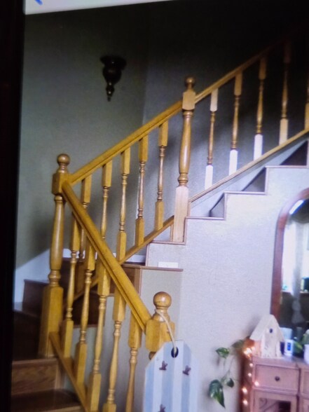 Building Photo - 145 Turnberry Way