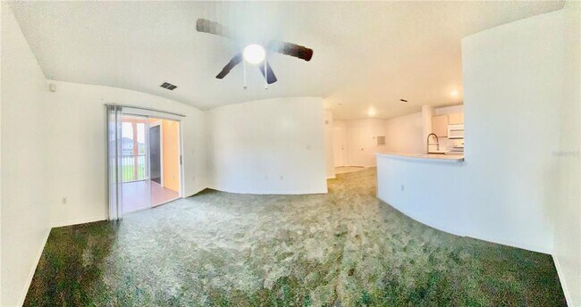 Building Photo - 5459 Vineland Rd