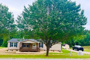 Building Photo - 2368 Beth Haven Church Rd