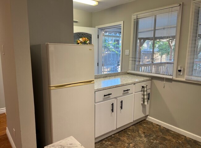 Kitchen, Brand New Cabinets and Countertop - 11022 Leolang Ave