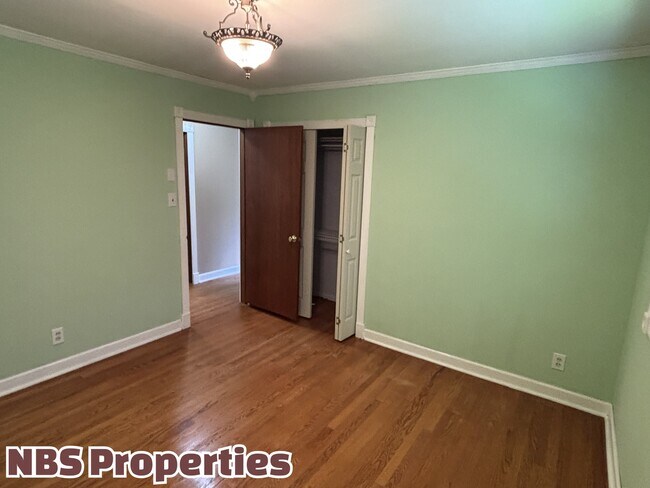 Building Photo - 6919 Haverhill Dr NW